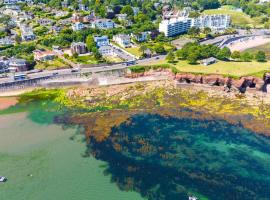 Waters Edge Hotel Torquay，位于托基的酒店