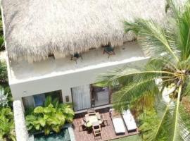 Villa Naio acceso a la playa，位于帕洛米诺的酒店