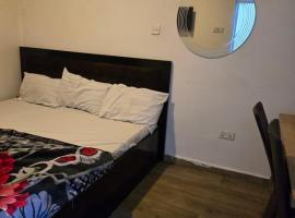 Jowey Homestay，位于阿布贾的酒店