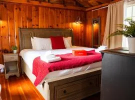 Cottage 10 - 1 Bedroom w/ Loft / 1 Bath