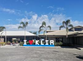 Klir Waterpark Resort and Hotels，位于Guiguinto的酒店