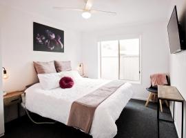 Sunny Shackell - Echuca Moama Holiday Accommodation，位于伊丘卡的酒店