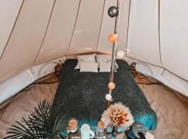 Ô sens en Eveil, tente tipi nomade