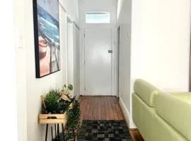 Mascot Guesthouse 5 mins to Airports 17 mins to CBD