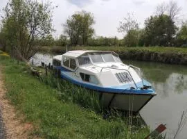Nuits insolites sur un bateau