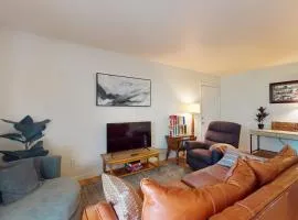 220 Elm St