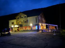 Hotel Klausen Treff，位于Urnerboden的酒店