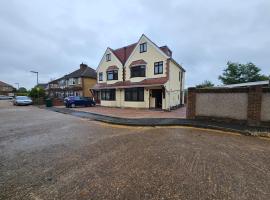 Shortwood Stay，位于Staines upon Thames的酒店