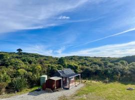 Cape Foulwind Clifftop Cabin，位于Cape Foulwind的民宿