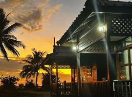 HAURA Homestay Seberang Takir BBQ3，位于Kampong Bukit Tok Beng的酒店