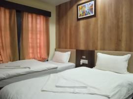 Hotel Three Inn，位于Pānigata的酒店