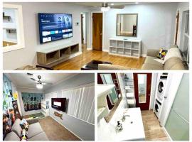 Large 3Bedrooms 1 Bath Near DownTown Dining，位于温特黑文的酒店