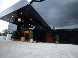 Pearl Residency，位于Ayūr的酒店