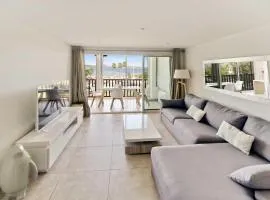 Beautiful flat with sea view - 4P - Gassin