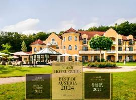 Romantikschlössl Loipersdorf Adults Only，位于Grieselstein的酒店