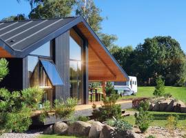 Werder Chalet -- L I E G E P L A T Z -- Ostsee Strand 150m I Sauna I eKamin I Ferienhaus an Ostsee bis 8 Pers I by "Meyers am Meer"，位于博伊恩斯多夫的木屋