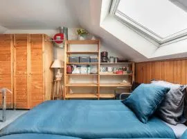 Cozy room in residential Alkmaar - Free parking