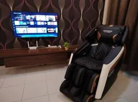 Maison Inn-JB Tebrau Staycation City Walk Within 8 mins to Ikea Toppen & AEON Mall