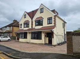 Shortwood Stay