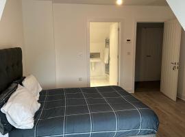 Lush Double Room Ensuite，位于曼彻斯特的民宿