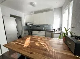 Beautiful 1 Bedroom Apartment in Lahti Center with Free Private Parking