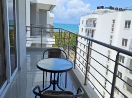 Luxurious 3br Condo with sea views in Nyali,Pool,Lift，位于蒙巴萨的酒店