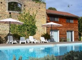 La Cour Des Saligues，位于里斯克勒的酒店