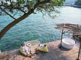 Haven Beachfront Villa Koh Larn，位于格兰岛的酒店