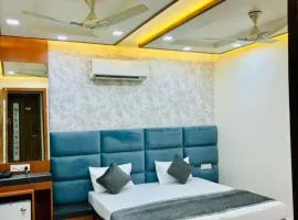 Hotel KD Dham premium - Near Prem Mandir