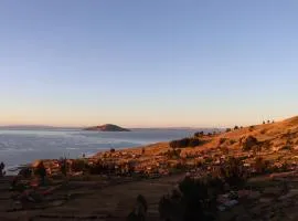 Quinuawasi - Amantaní House