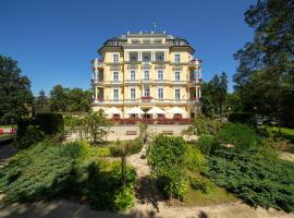 Imperial Spa & Kurhotel，位于弗兰季谢克矿泉镇的酒店