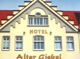 奥尔特吉贝尔酒店，位于博特罗普-基希黑伦的酒店