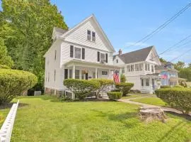 Charming New England Home in West Hartford Center