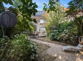 Huis Van Artevelde - Hondvriendelijk vakantiewoning met gezellige tuin - Gent