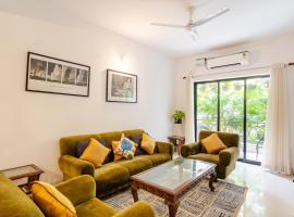 Urban Retreat, 2 BHK Luxary Apartment in Siolim, Goa，位于果阿旧城的酒店