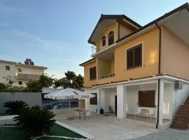 Villa Mondi