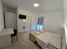 Albergo Miva，位于圣卢奇多的酒店