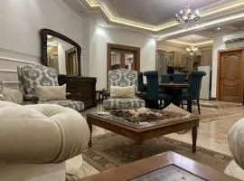 Luxury apartment on families mansion zayed