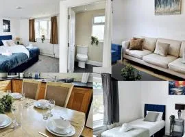 Manford home sleeps 6