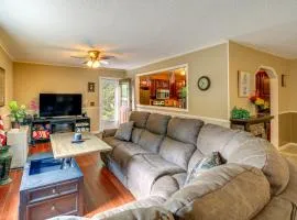 Fire Pit and Mountain Views Quiet Sparta Getaway