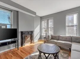 Amazing Recently Rehabbed STL Unit in Prime Soulard Location 713a