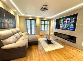 Modern and Stylish Rural Retreat