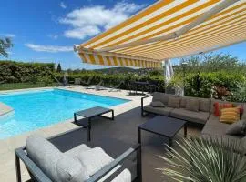 Belle villa calme, piscine, 4 chambres climatisées à 8km de Montpellier classée meublé de tourisme 4 étoiles