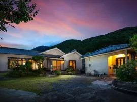Rakushinkan Villa