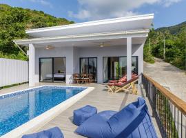 North Seaview 3 Bedrooms villa with private pool，位于恰洛克拉姆的酒店