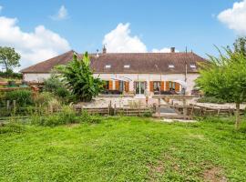 Stunning Home In Montigny-Les-Monts，位于Montigny-les-Monts的酒店