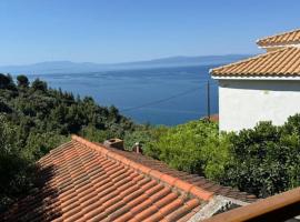 Kalyvaki，位于帕诺尔莫斯斯科派洛斯的宠物友好酒店