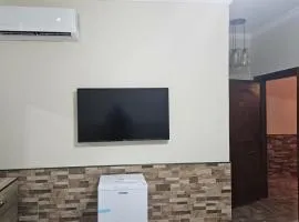 Furnished 4 Rooms Apartment شقة مفروشة 4 غرف نوم