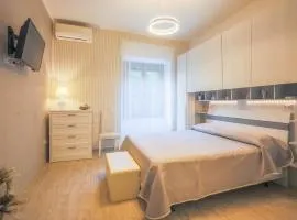 Primavera Guest House - In Centro, Vicino Aeroporto, Salerno e Paestum