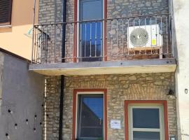 A Casa di Nene，位于里瓦纳扎诺的酒店